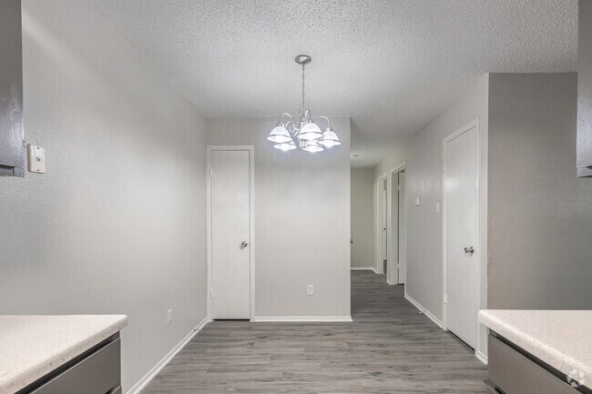 2HAB, 1BA - 929 ft² - Trails on Treadway