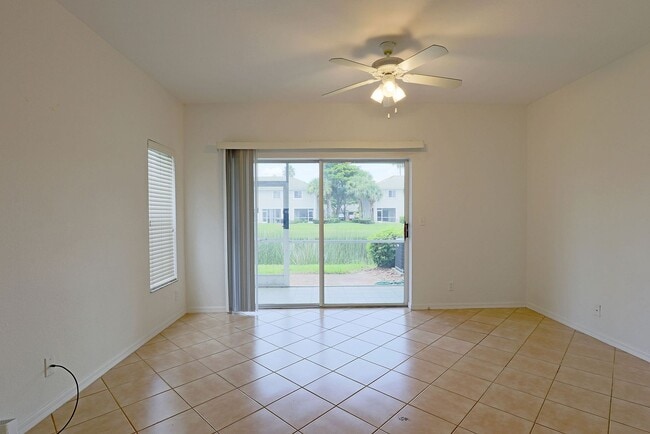 Building Photo - Cypress Landing  10066