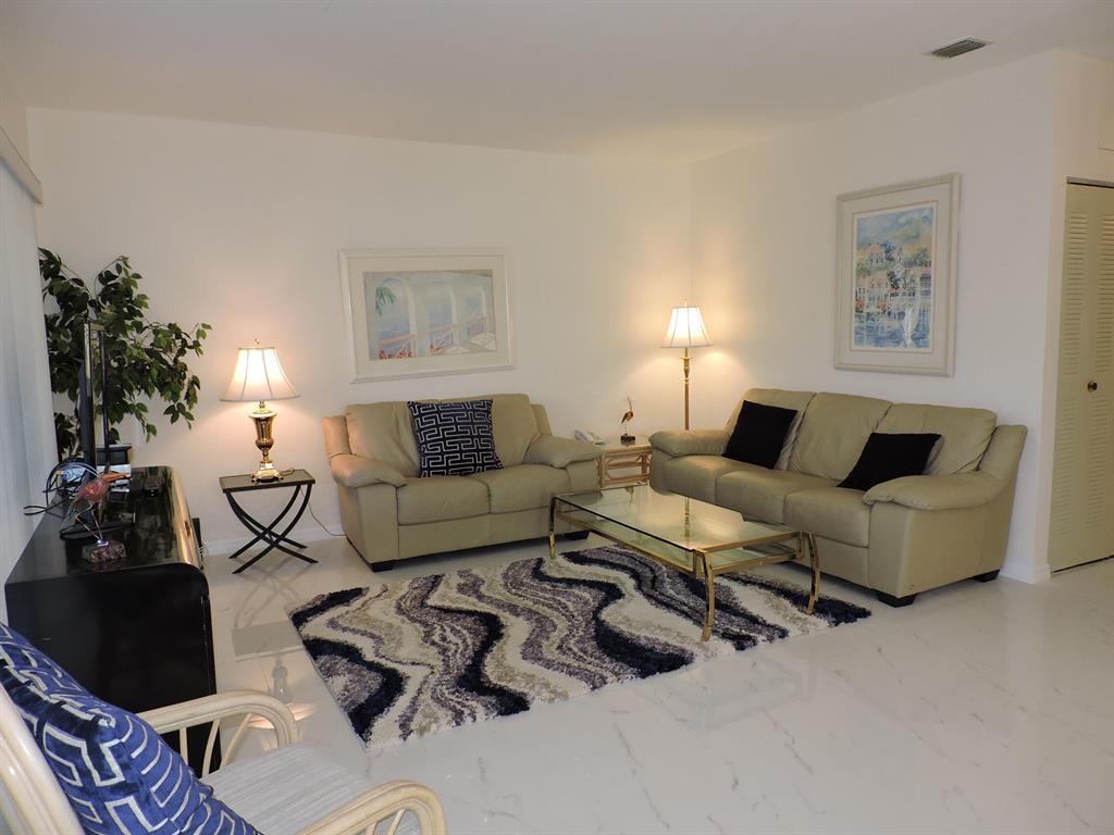 6640 Via Regina Unit 6640, Boca Raton, FL 33433 Condo for Rent in