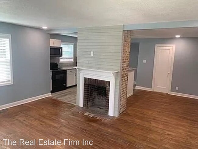 Building Photo - 3 br, 2 bath House - 1747 N Wright Rd