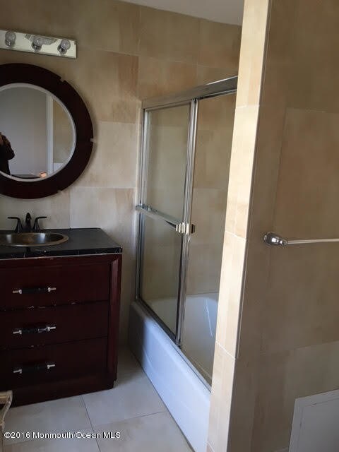 Foto del edificio - 112 Poplar Ave