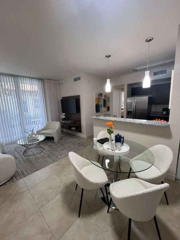 Photo - 79 ave 53st Ave Apartment