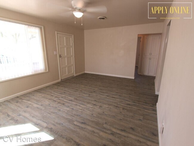 Foto del edificio - 3 br, 1 bath House - 4546 N. Fresno St.