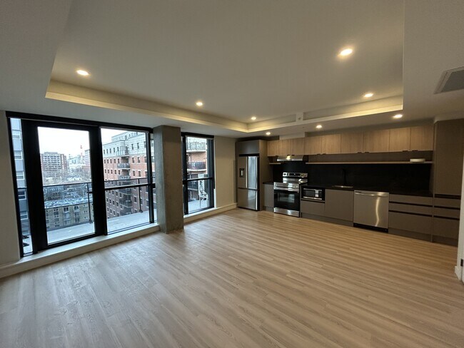 Photo du bâtiment - 5616-5616 South St