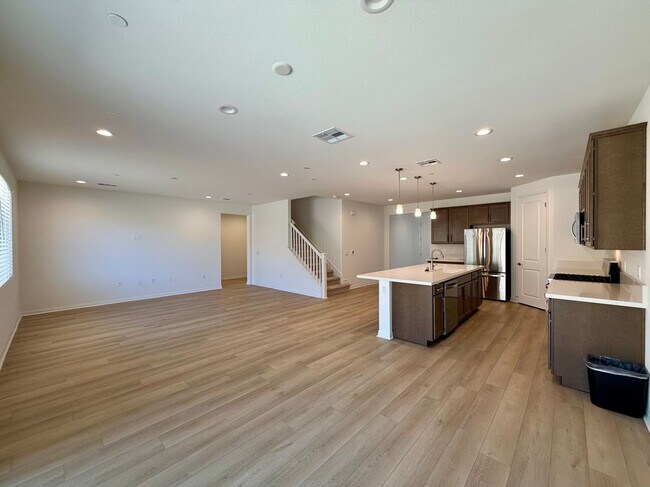 Foto del edificio - 21600 Thomas Ct