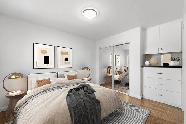 Building Photo - 925 W 30th St