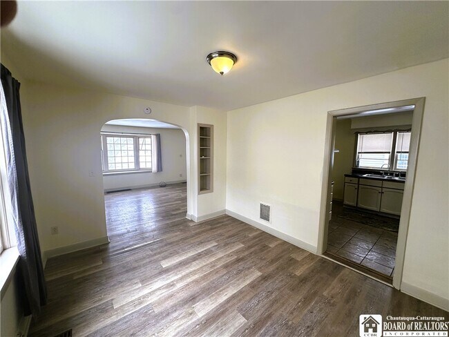 Foto del edificio - 481 Fairmount Ave