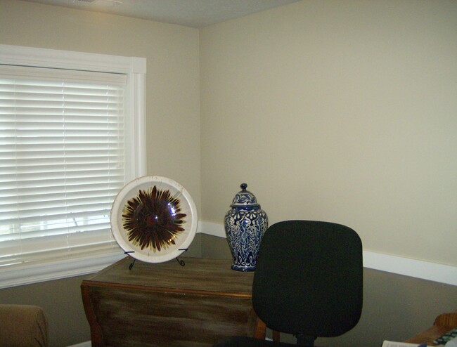 Bedroom - 664 S 200 E