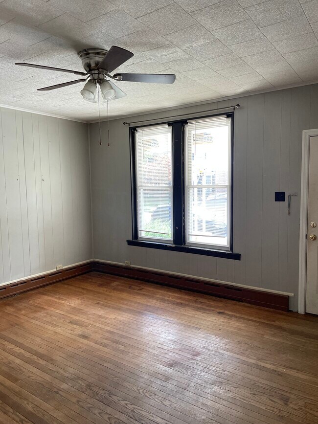 Foto del edificio - 509 E Locust St