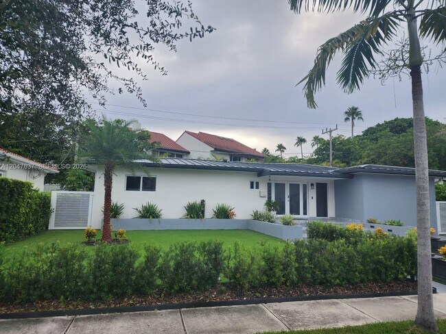 Building Photo - 3504 Crystal View Ct