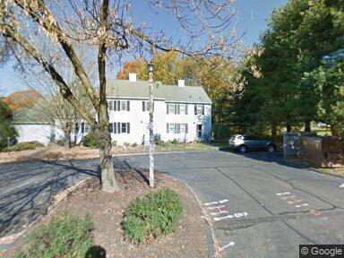 Foto del edificio - 36 Southgate Dr