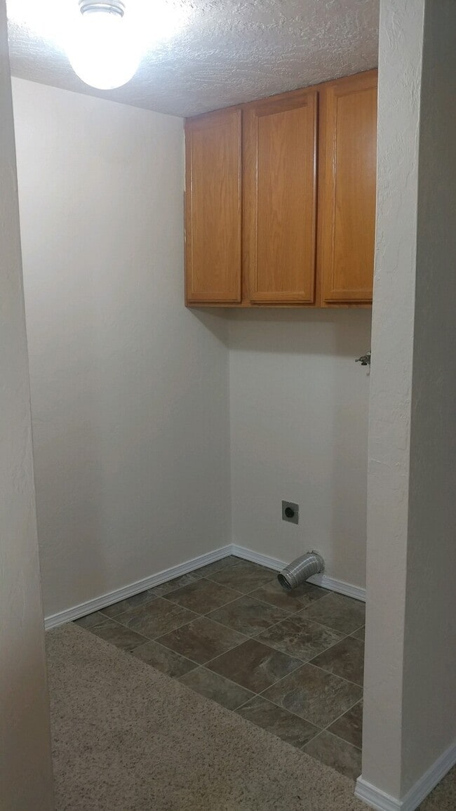 Foto del edificio - 62 E Hemlock Ct