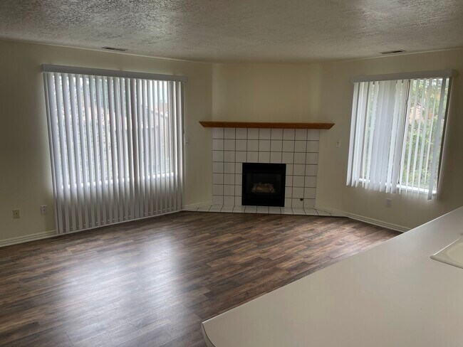 Foto del edificio - 9213 Jefferson Cove