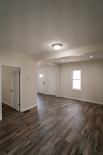 Building Photo - 1277 W 67th St