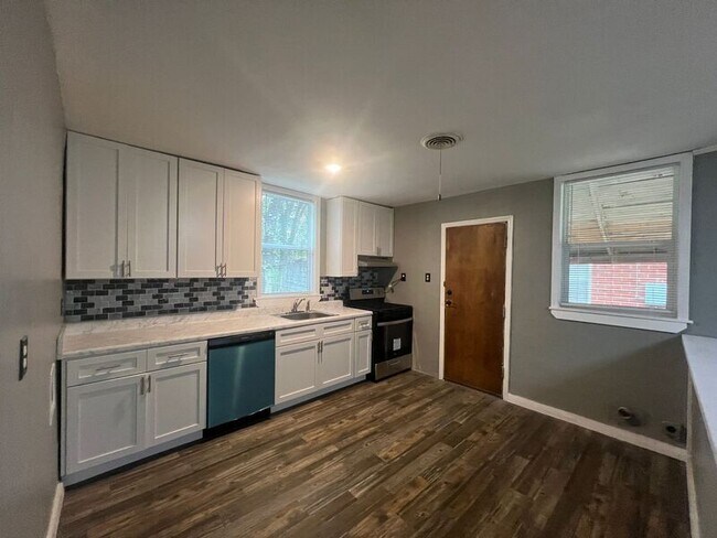 Building Photo - 1777 Winston Dr