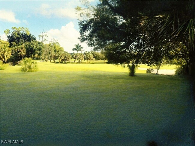 Foto del edificio - 21301 Lancaster Run