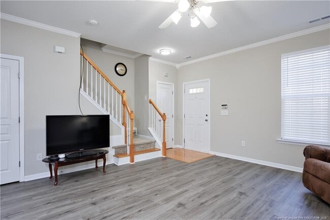 Building Photo - 512 Colwick Ln
