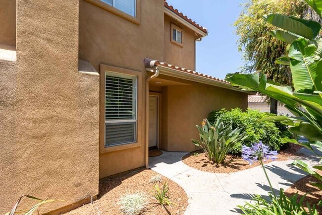 Building Photo - ++LOOK NO FURTHER!! STUNNING 3-BEDROOM CON...