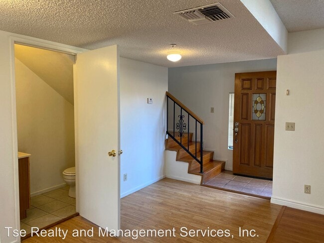 Building Photo - 4 br, 2.5 bath Apartment - 2414 ALHAMBRA ROAD
