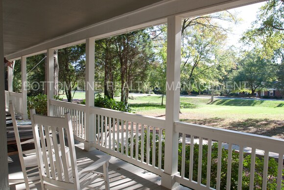 Foto del edificio - 867 Concord Rd