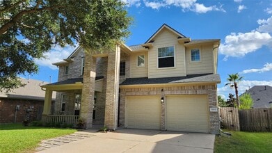 Building Photo - 24831 Red Bluff Tr