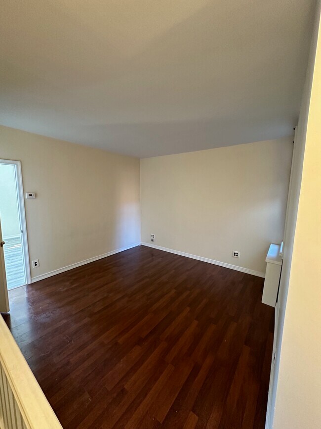 Foto del edificio - 1625 W Porter St