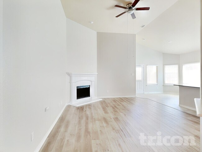 Foto del edificio - 1212 Ashley Dr