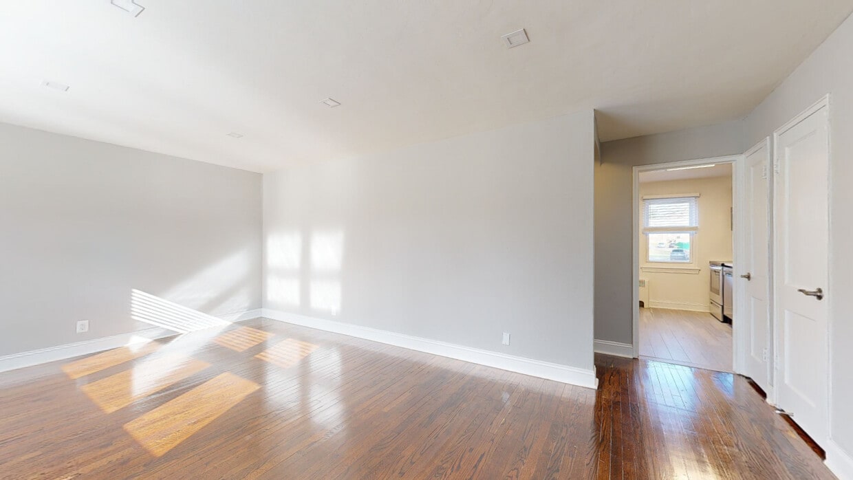 Photo - Lynnewood Gardens Apartments