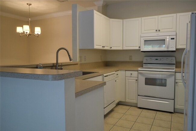 Building Photo - 4602 SW 160th Ave