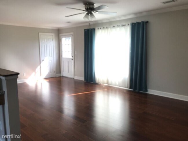 Building Photo - 3 br, 2 bath House - 307 Alta Loma Rd