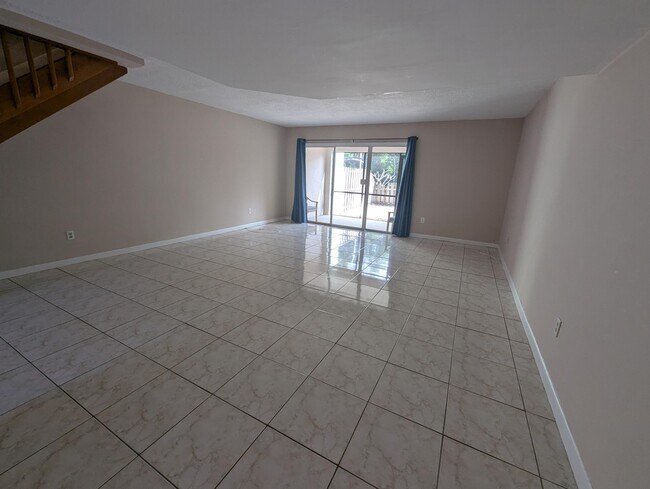 Foto del edificio - 5112 Society Pl W