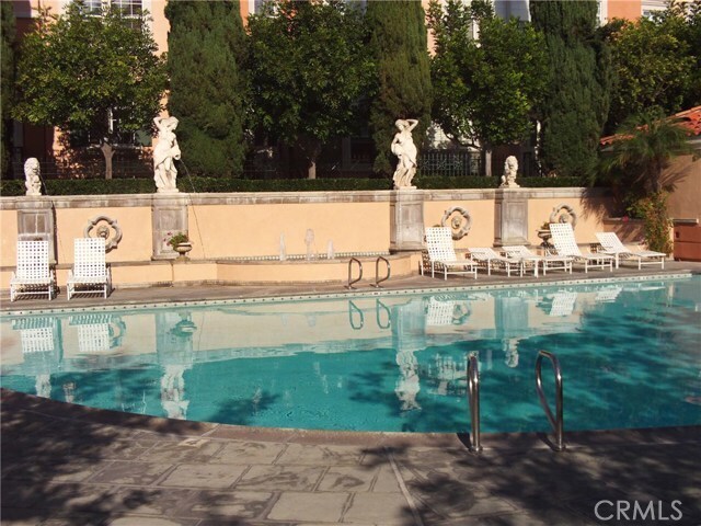 Foto del edificio - 5 Crivelli Aisle