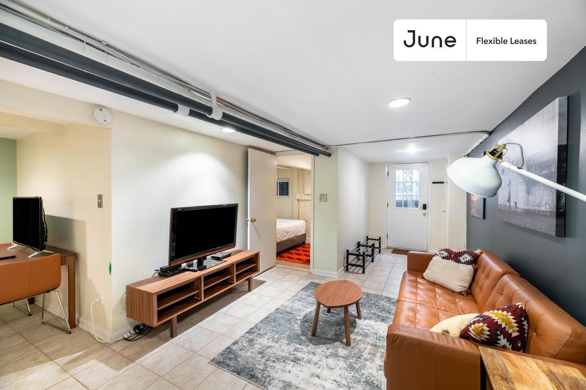 1833 Kilbourne Place Northwest Room for Rent in Washington, DC