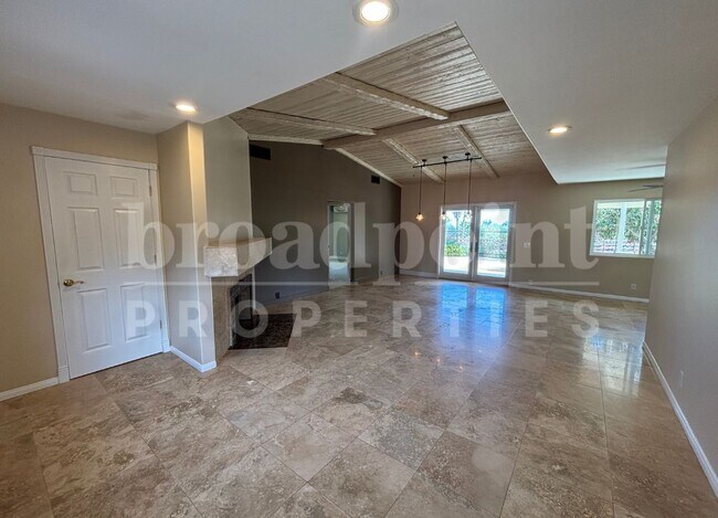 Foto del edificio - 11145 Meadow Glen Way E