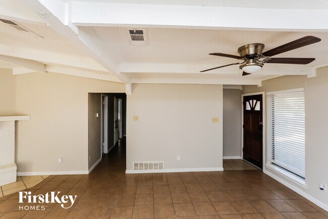 Foto del edificio - 1340 Virgie Joe Dr