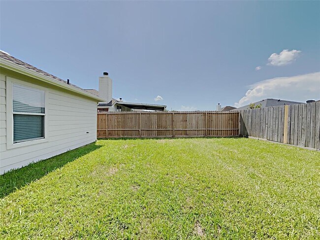 Foto del edificio - 15127 Diamond Way