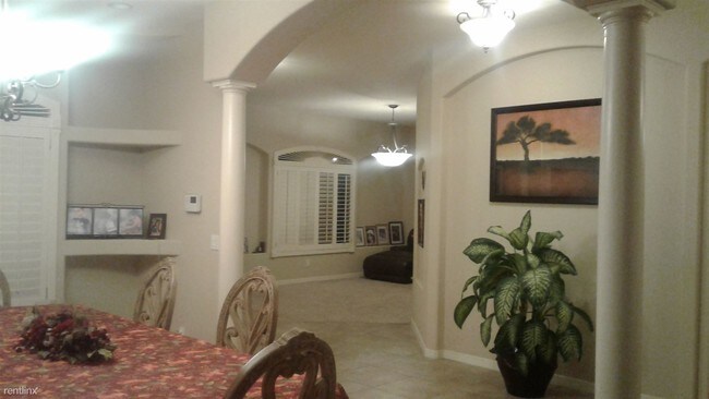 Building Photo - 12636 Tierra Clara Rd