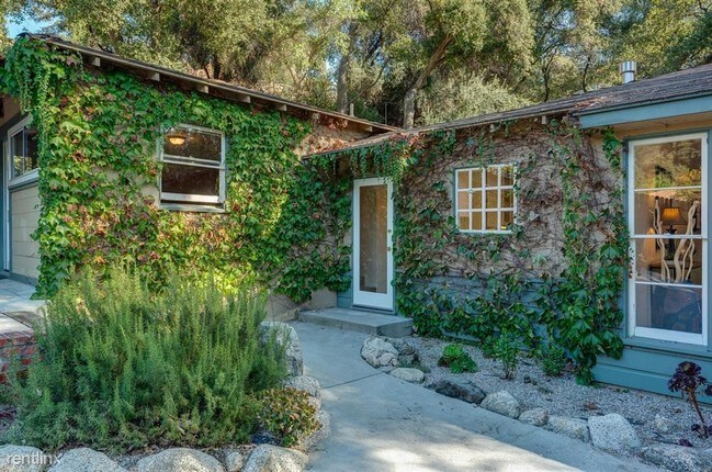 Foto del edificio - 3 br, 2 bath House - 3624 Canyon Crest Rd