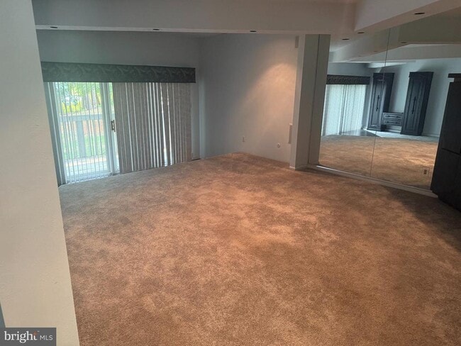 Building Photo - 203 Sunshine Lakes Dr