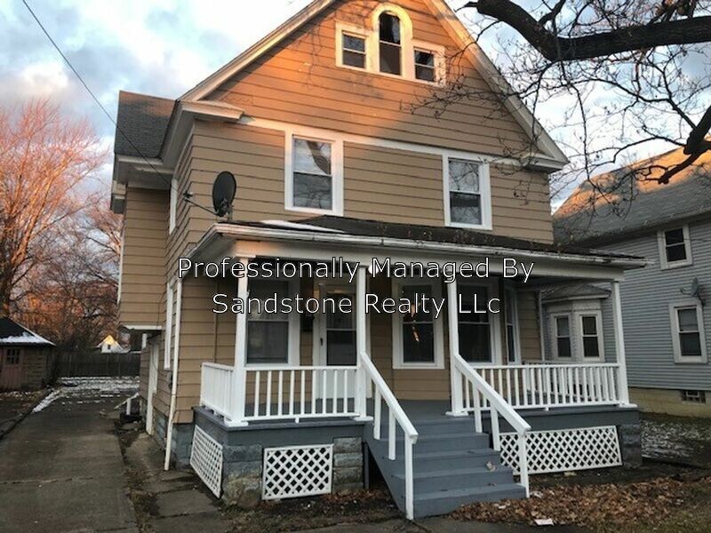 Primary Photo - 4 Bedrooms