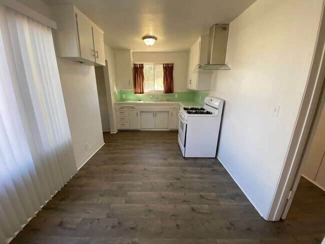 Foto del edificio - Lancaster 3 bedroom - AVAILABLE NOW!