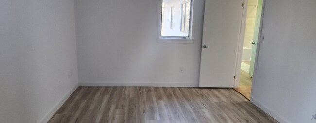 Foto del edificio - 41 Breeds Hill Pl