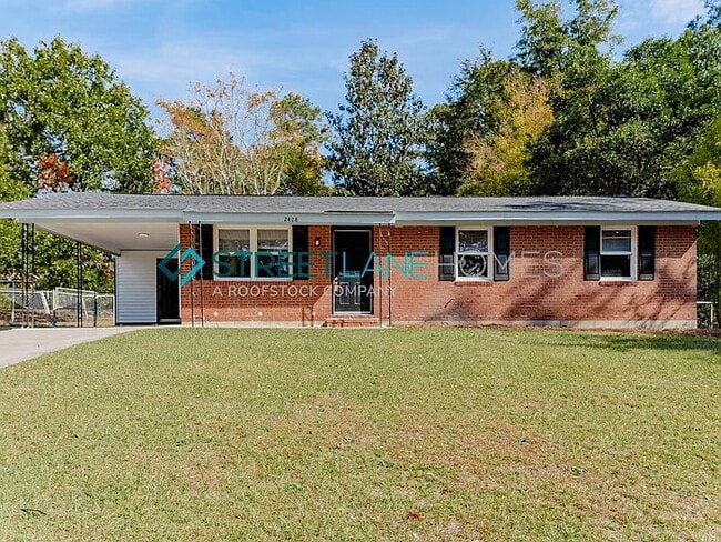 Building Photo - 2428 Amsterdam Dr