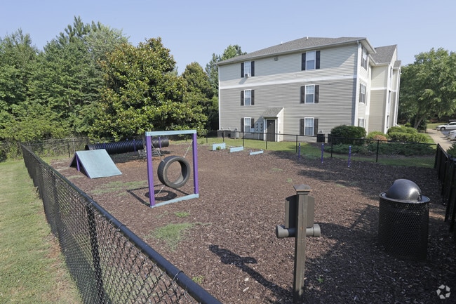Building Photo - Clemson Ridge