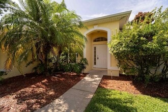 Building Photo - 957 Windward Way