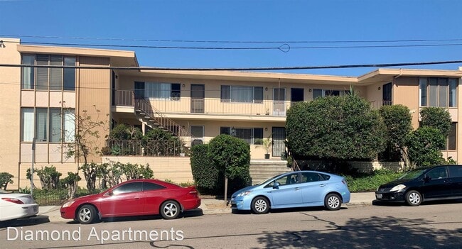 Building Photo - 4676 Noyes St