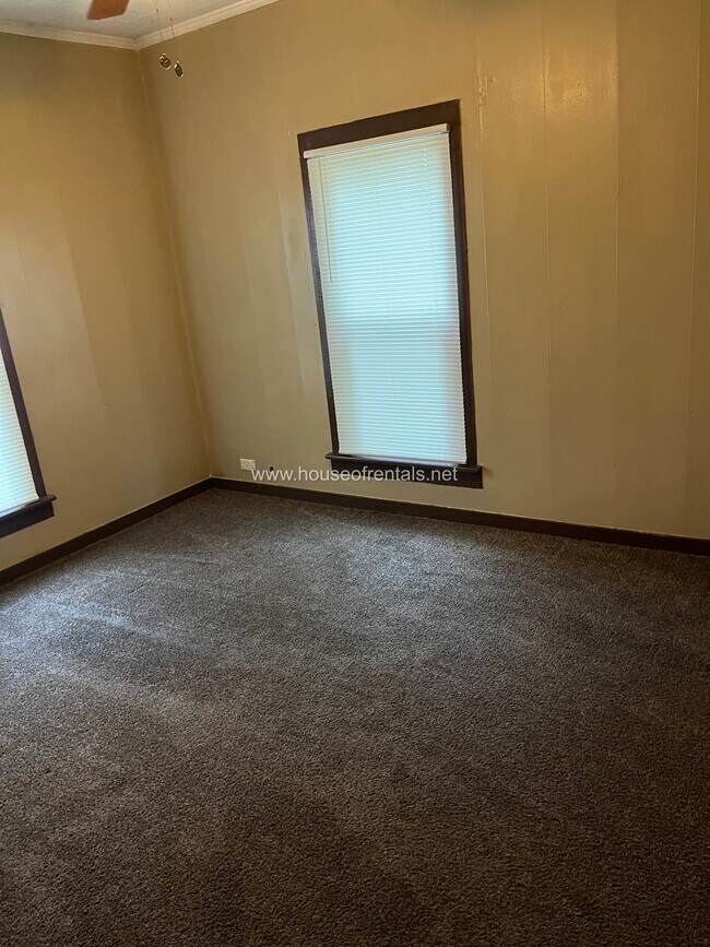 Foto del edificio - 705 N Garfield St