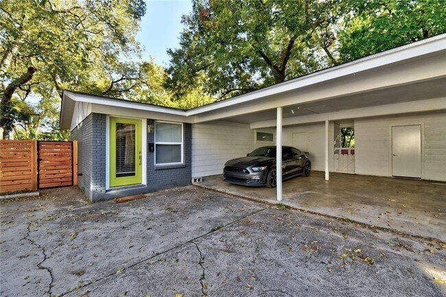 Building Photo - 4523 Avenue H