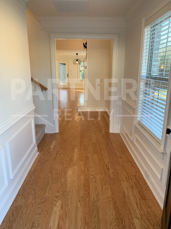 Building Photo - 5812 Blevins Cir