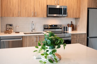 Building Photo - Avalon Westminster Promenade